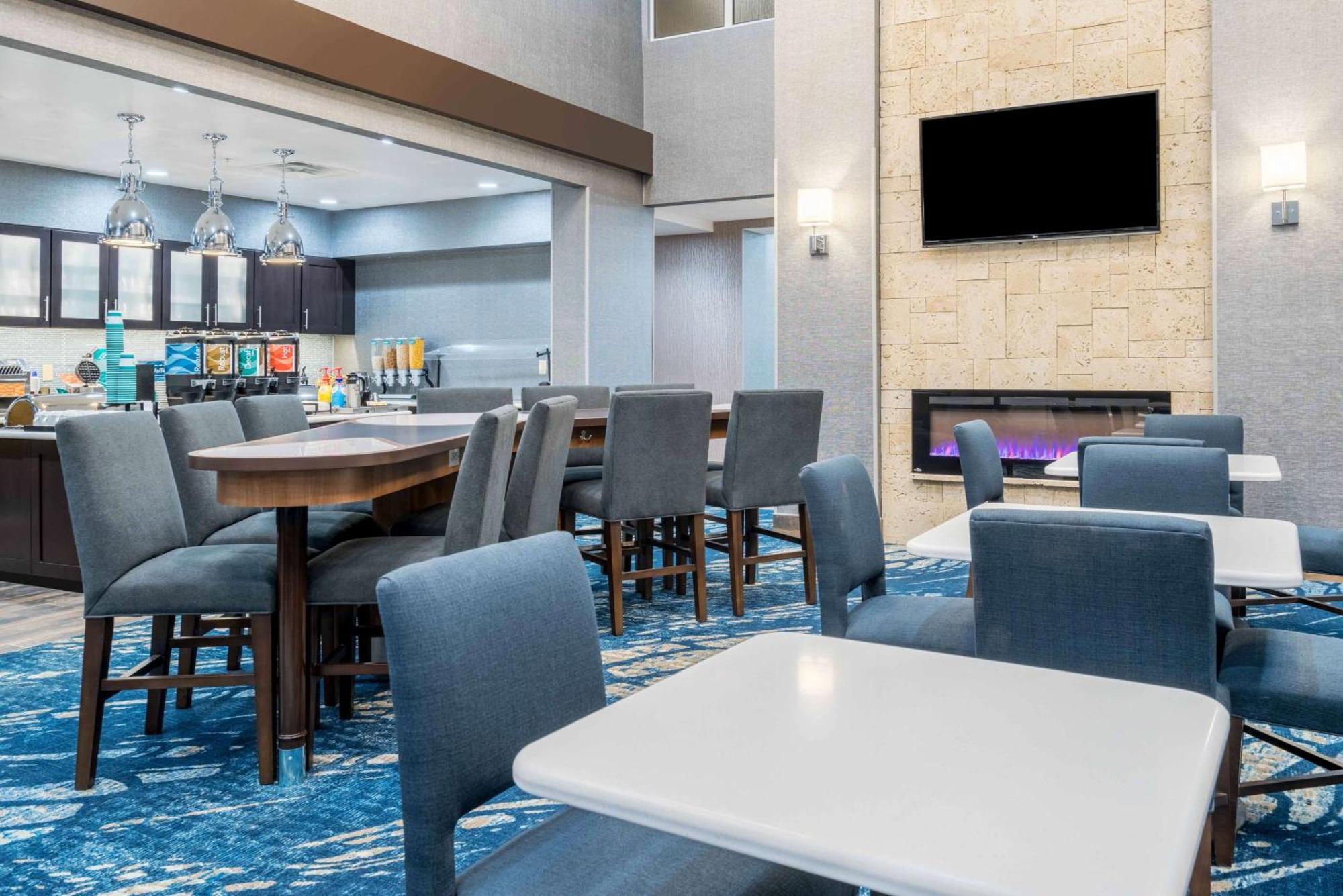 Homewood Suites By Hilton Philadelphia Plymouth Meeting Eksteriør billede